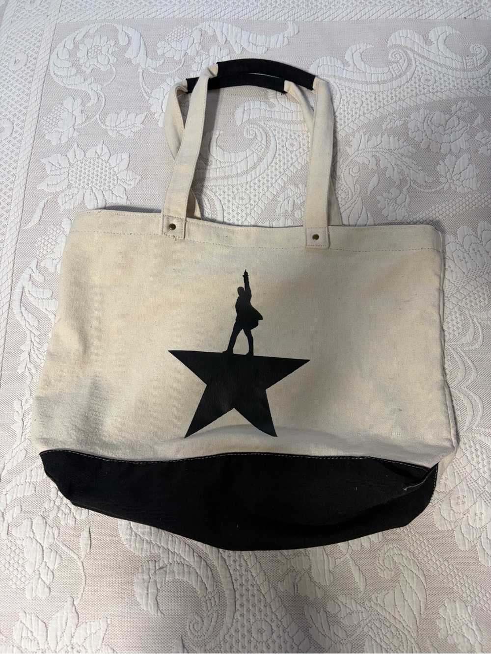 Hamilton Canvas Tote Bag w/ Star Silhouette - iconic GUC versatile